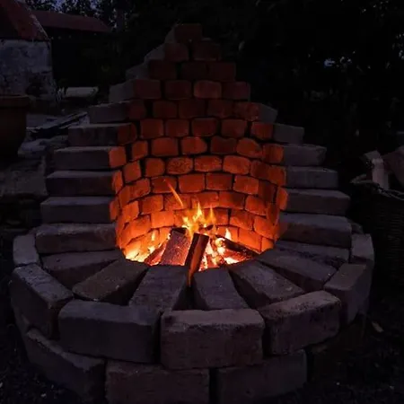 Holiday home Secluded Private Hot-tub, Sauna & Fire-pit