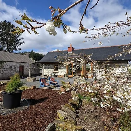 Holiday home Secluded Private Hot-tub, Sauna & Fire-pit