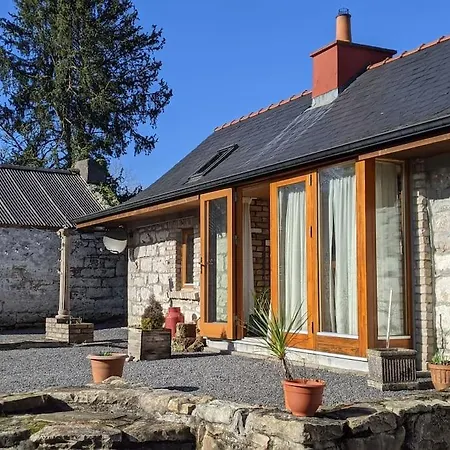 Secluded Private Hot-tub, Sauna & Fire-pit Carrick-on-Shannon