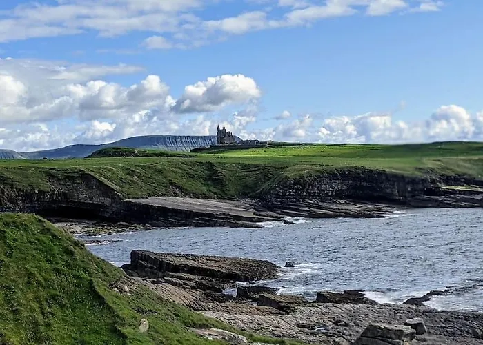 Secluded Private Hot-tub, Sauna & Fire-pit *
