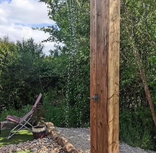 Holiday home Secluded Private Hot-tub, Sauna & Fire-pit *