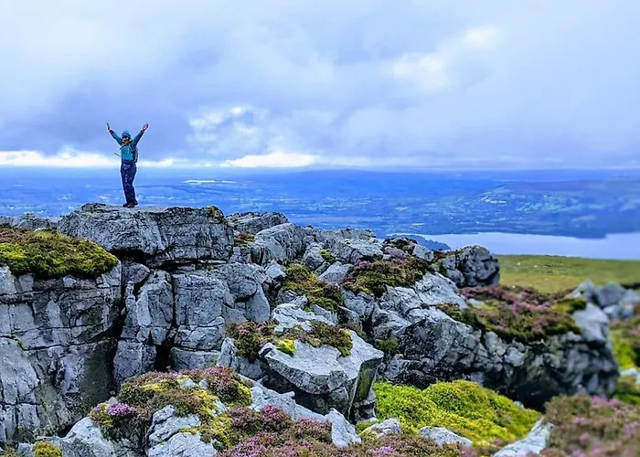 Secluded Private Hot-tub, Sauna & Fire-pit Holiday home
