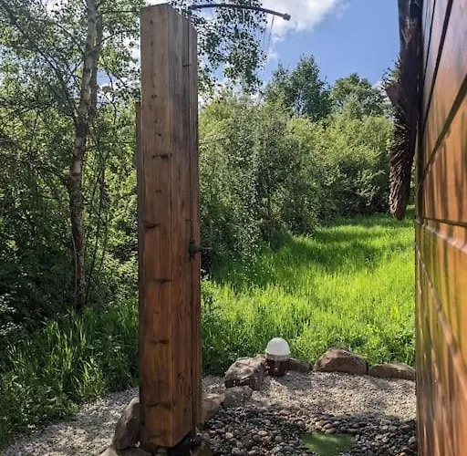 Secluded Private Hot-tub, Sauna & Fire-pit Feriehus *