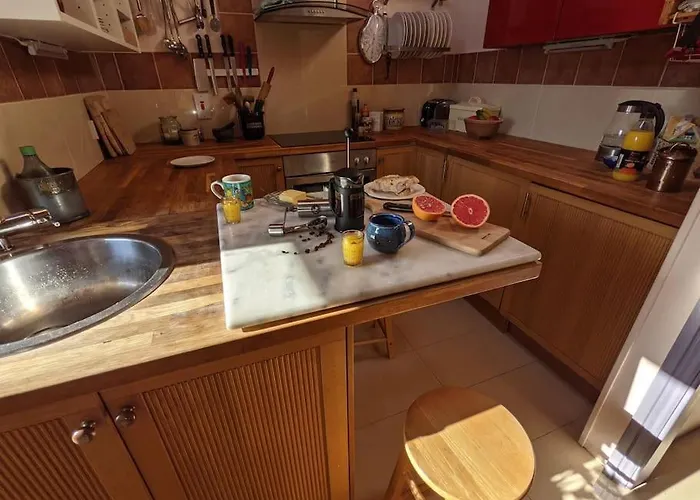 Holiday home Secluded Private Hot-tub, Sauna & Fire-pit *